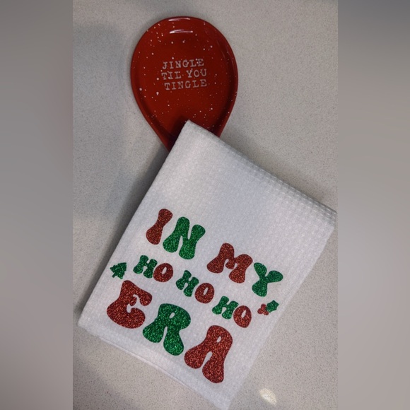 Holiday Kitchen Decor - Kitchen Towels - Picture 6 of 7